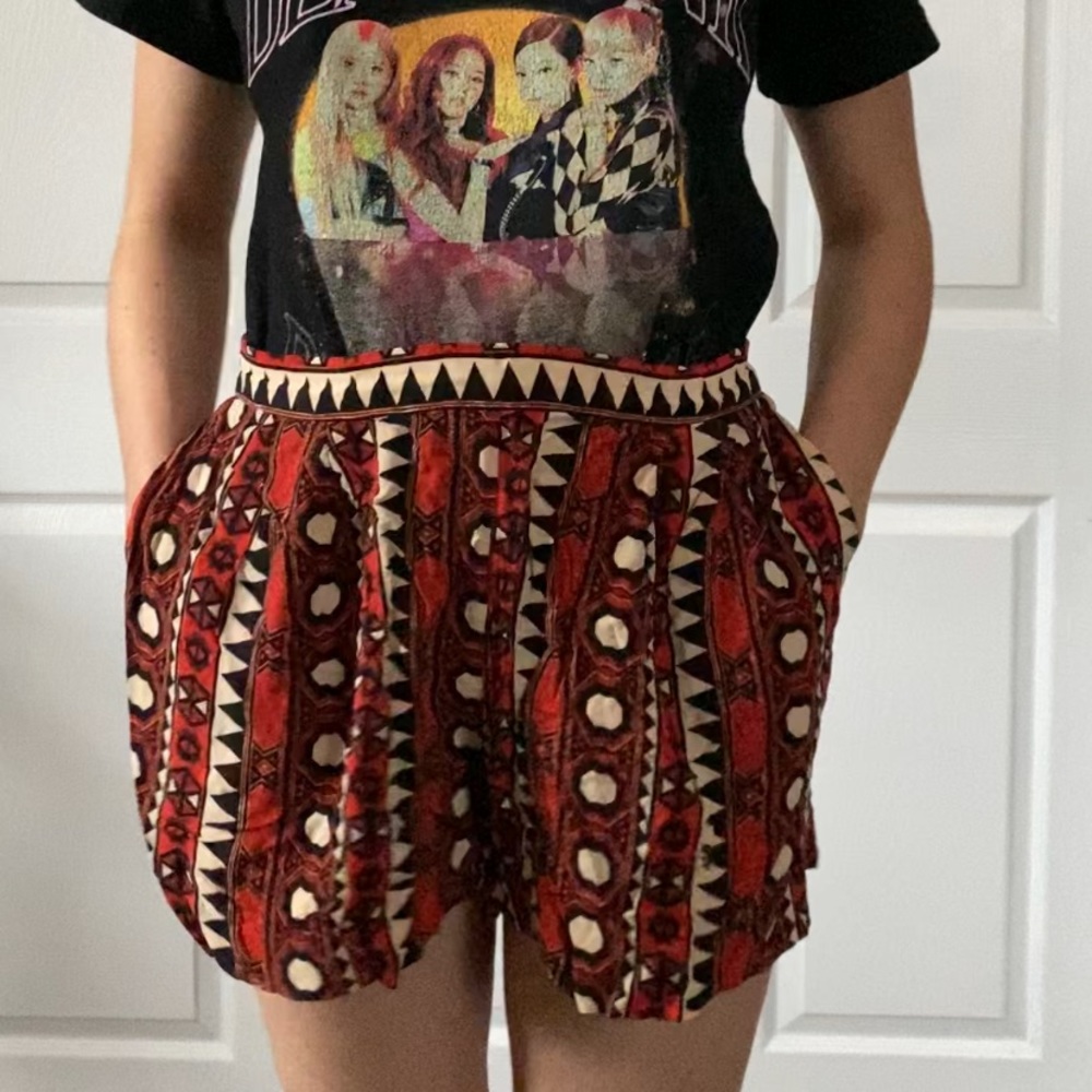 H&M high waist cotton tribal shorts